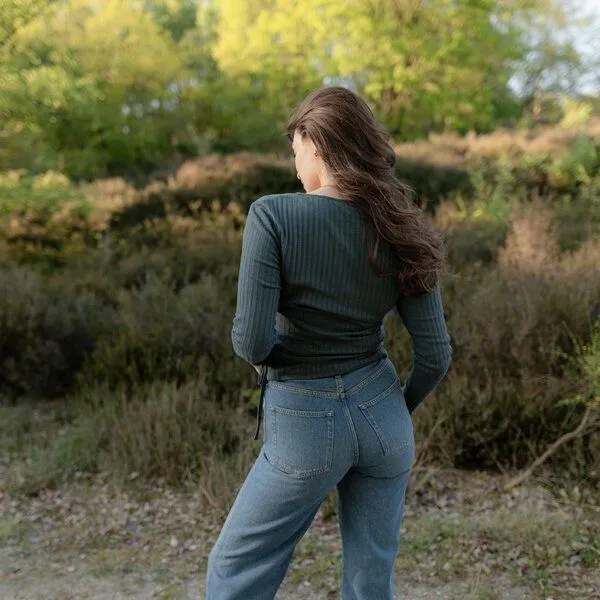NORDLICHT NORDLICHT Pointelle Wickelbluse Berit, Waldgrün, – Produktbild 2 von 4