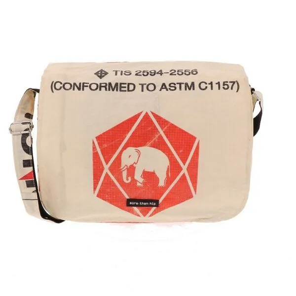 MoreThanHip MoreThanHip Handtasche aus recycelten Zement- oder Tierfuttersäcken Qinisa, Rot - elefant, – Produktbild 1 von 5