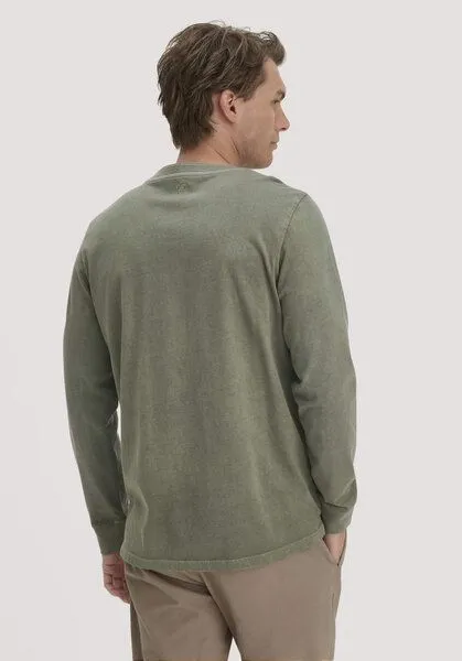 hessnatur hessnatur Henley Longsleeve Relaxed aus reiner Bio-Baumwolle, Salbeigrün, – Produktbild 2 von 4