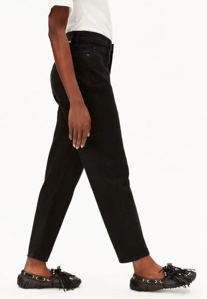 ARMEDANGELS ARMEDANGELS MAIRAA Damen Mom Jeans recycelter Baumwoll Mix, Black, – Produktbild 4 von 4