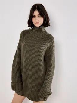 Apricot Apricot Rollkragenpullover Pulloverkleid im Oversized-Stil – Produktbild 1 von 1