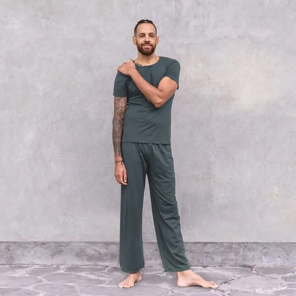 Jaya Jaya ROCKY UNI - Männer - körpernahes T-Shirt für Yoga aus Biobaumwolle, Forest/grün, – Produktbild 3 von 4