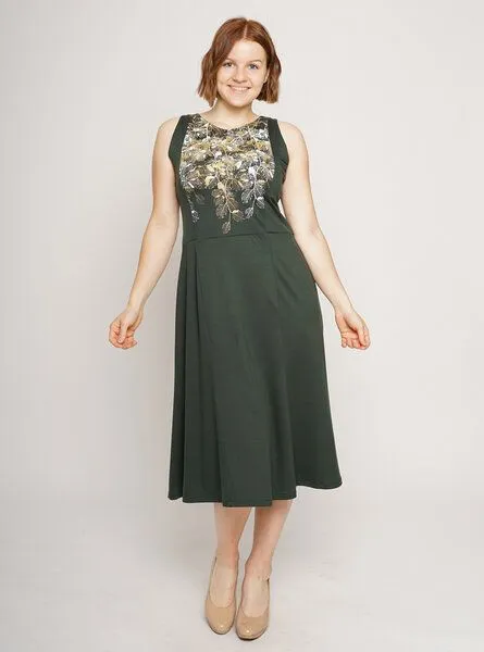 Peaces.bio - handbedruckte Biomode Peaces.bio - handbedruckte Biomode Festkleid Buchenzauber in Dunkelgrün – Produktbild 2 von 3