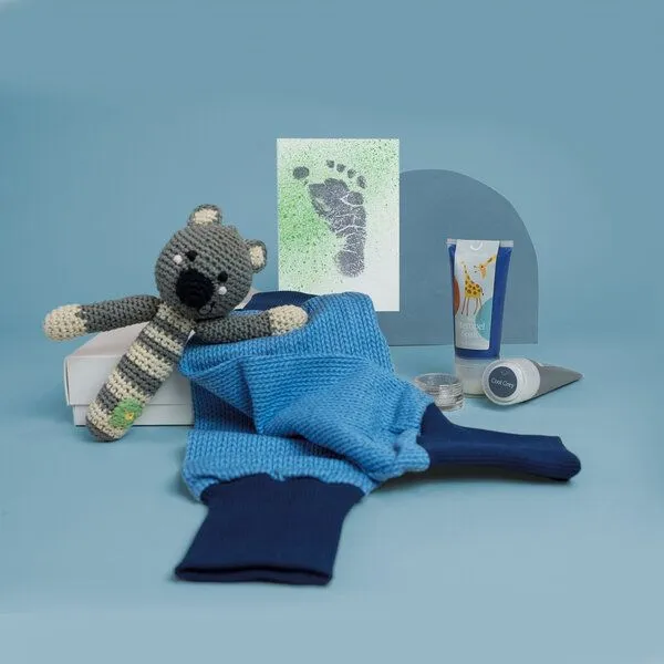 KINDACUTE KINDACUTE Babyfootprints & Erinnerungen zur Geburt schenken: Babybox Celebrating Emotions – Produktbild 1 von 4