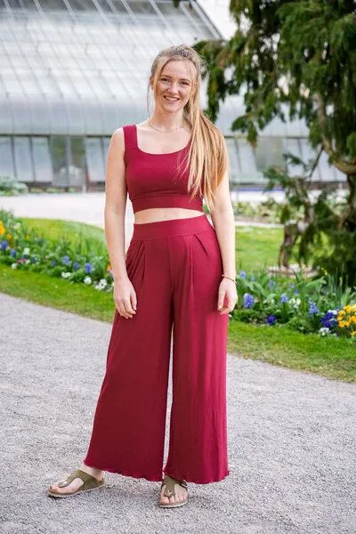 Vivien Joy Vivien Joy Farrah Basic Crop Top, Berry (rot), – Produktbild 1 von 4