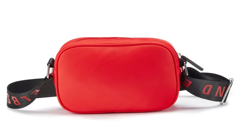 Elbsand Elbsand Umhängetasche Minibag, Crossbody Bag, Damentasche, Schultertasche, Handtasche Damen zum Umhängen aus weichem Material mit Steppung VEGAN, Rot, – Produktbild 4 von 5