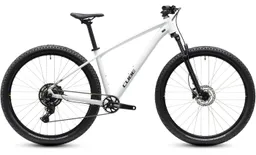 Cube Cube Aim ONE - 27.5/29 Zoll 9K Diamant - metallicwhite´n´black – Produktbild 1 von 1