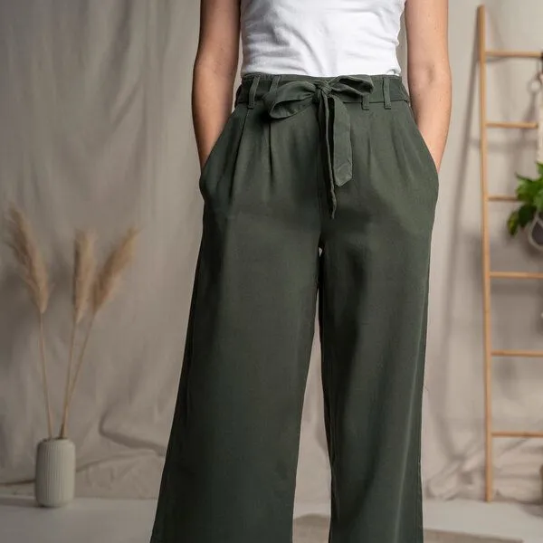 Vresh Clothing Vresh Clothing Vabiola - Culotte aus TENCEL (TM) Lyocell, Waldgrün, – Produktbild 4 von 6
