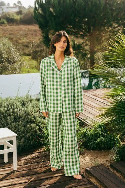 AmourLinen AmourLinen Langarm-Pyjama-Set Nightly, Grünes gingham, – Produktbild 1 von 4