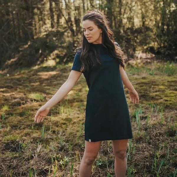 NORDLICHT NORDLICHT T-Shirt Kleid MAILA aus Bio-Baumwolle, Grün, – Produktbild 1 von 4