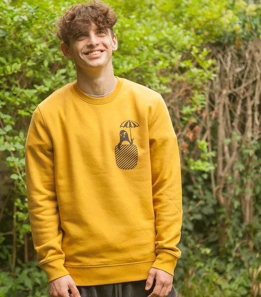 päfjes päfjes Pinguin Paul mit Schirm - Fair Wear Unisex Sweater - Gelb – Produktbild 3 von 4