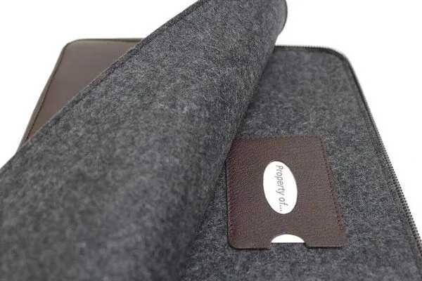 Pack & Smooch Pack & Smooch MacBook Pro 14 Hülle ANGUS (Mulesing-frei), Dunkel-braun, – Produktbild 4 von 4