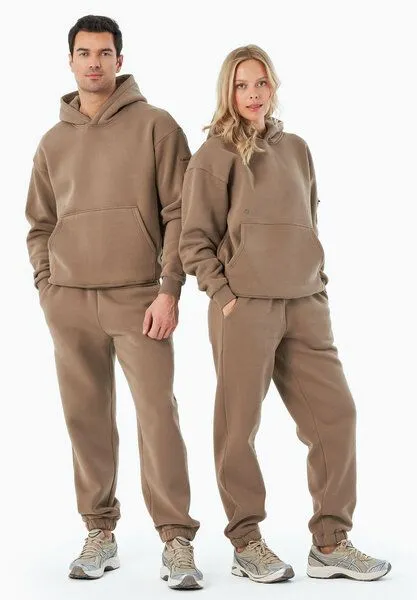 ORGANICATION ORGANICATION PARKERR | Essentials Travel Unisex Jogginghose aus Bio-Baumwolle & Recyceltem Polyester, Gravel, – Produktbild 1 von 4