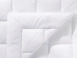Schlafgut Schlafgut Microfaserbettdecke Pure, Bettdecke in 135x200 cm und weiteren Größen, für Sommer oder Winter – Produktbild 1 von 1