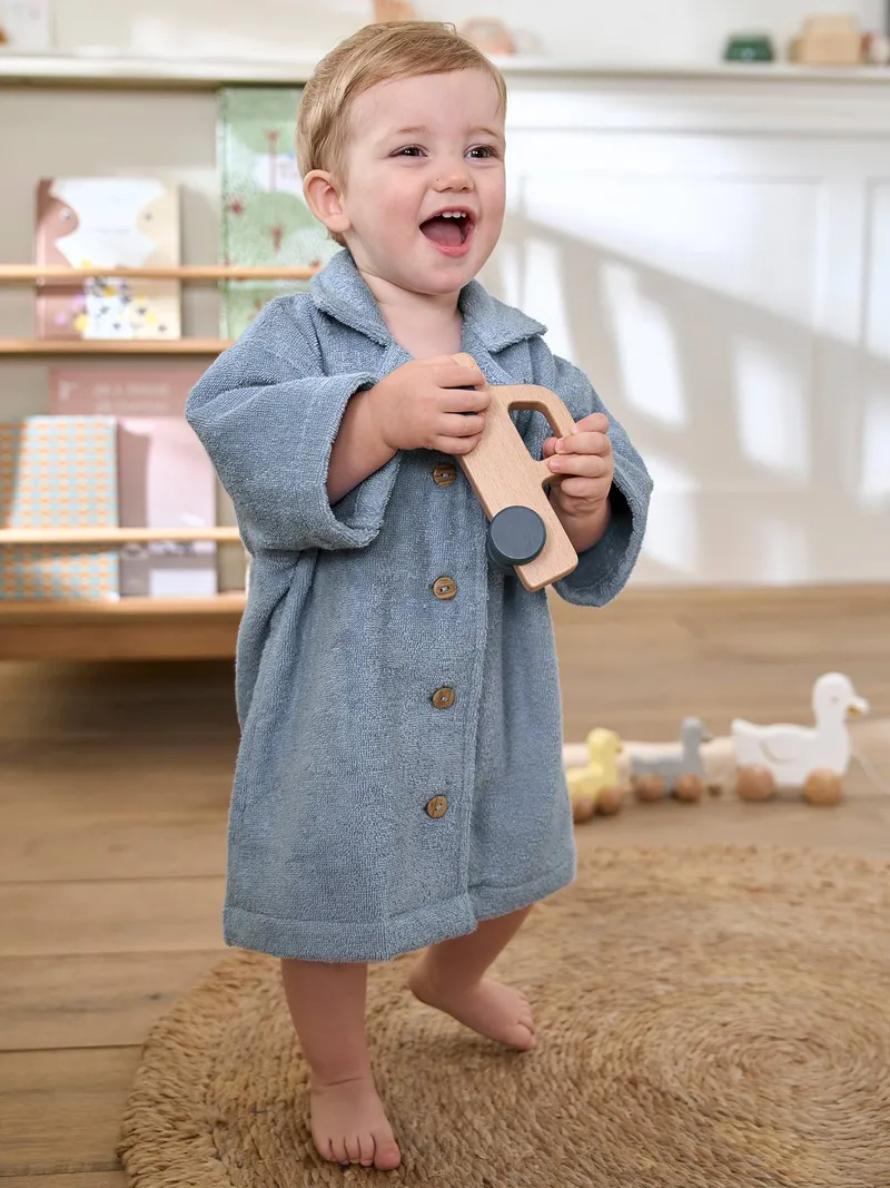 Vertbaudet Baby Bademantel mit Kragen und Knopfverschluss personalisierbar, Blau chambray, – Produktbild 1 von 3