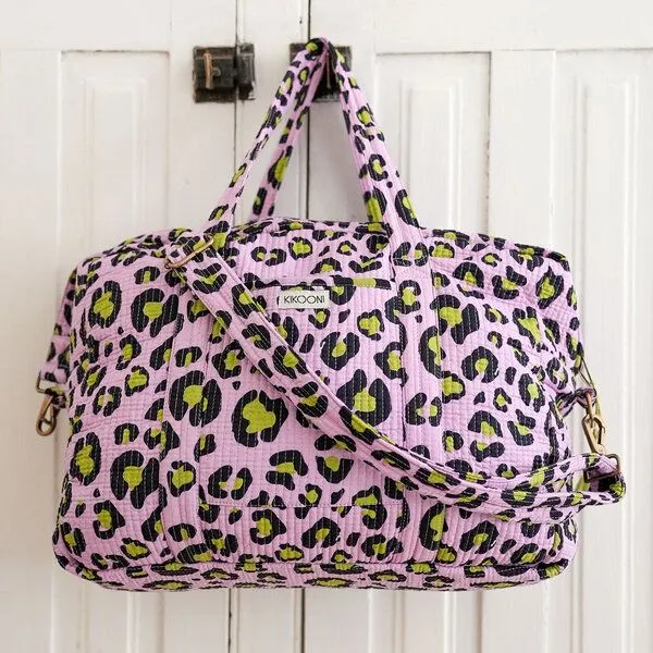 KIKOONI KIKOONI handgefertigte große Reisetasche TRAVELER BAG, Oh leo cosmic lilac, – Produktbild 1 von 4