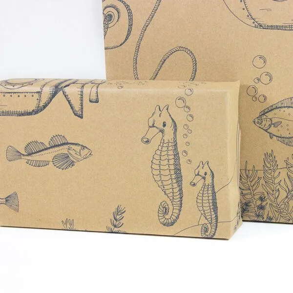 Bow & Hummingbird Bow & Hummingbird Geschenkpapier/Poster Unterwasserwelt – Produktbild 4 von 8
