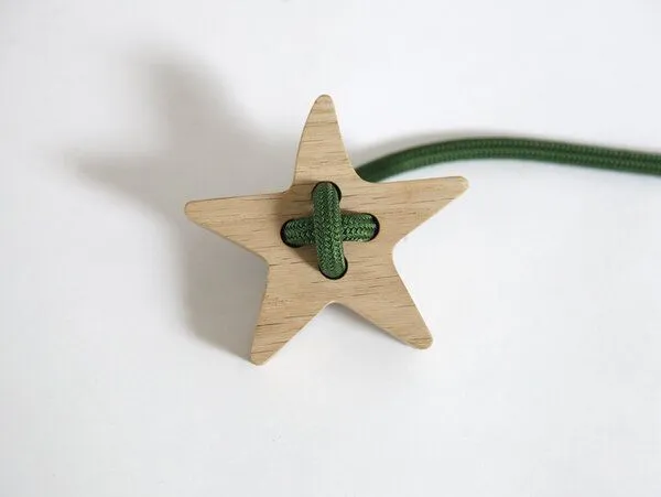 werkvoll by Lena Peter werkvoll by Lena Peter Nachhaltige Holz Kinder Schaukel FREI, Dunkelgrün, – Produktbild 6 von 7