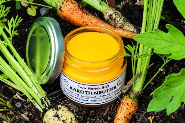Two Hands BIO Two Hands BIO Karottenbutter aus Bio-Karotte & Bio-Sheabutter – Produktbild 2 von 2