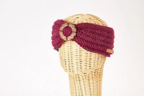 short'n'pietz short'n'pietz Schurwollstirnband Rippstrick mit Knopf aus Kokosnussholz, handgestrickt, Beere, – Produktbild 1 von 1