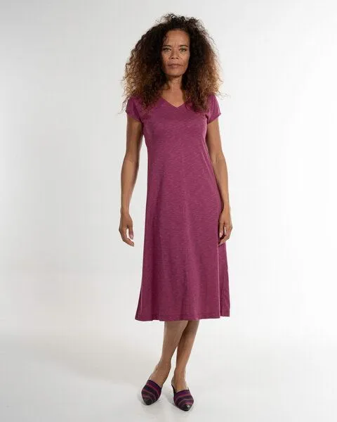 Alma & Lovis Alma & Lovis Apartes Kleid aus leichter Bio-Baumwolle / EcoVero | Flame Dress, Klee (violett/lila), – Produktbild 1 von 4