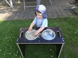 Die Schreiner Christoph Siegel Die Schreiner Christoph Siegel ELI Kindermatschtisch – Produktbild 1 von 1