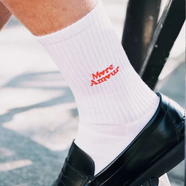 Natural Vibes Natural Vibes More Amour | Bio GOTS | Weiße Tennissocken | Herzmotiv | Herren Damen Socken | Unisex – Produktbild 4 von 5