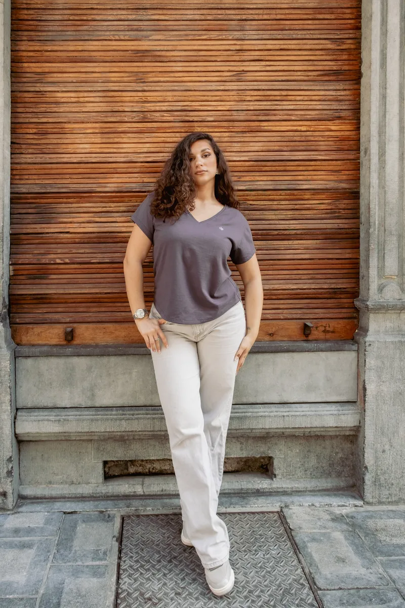 Lucid Collective Lucid Collective Damen vegan T-Shirt Harmony Anthrazit Grau, Dunkelgrau, – Produktbild 1 von 2