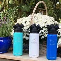 JN JuNiki's JN JuNiki's Exklusive JuNiki´s Trinkflasche aus Edelstahl Vakuum-isoliert 550ml – Produktbild 1 von 1