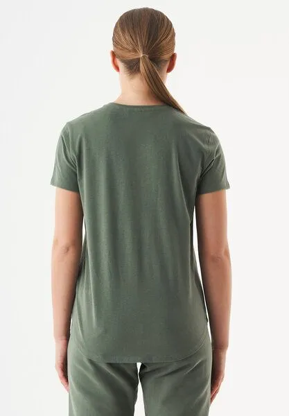 ORGANICATION ORGANICATION ESSENTIALS-TUBA- Basic T-Shirt aus Bio-Baumwolle mit V-Ausschnitt, Olive, – Produktbild 4 von 4