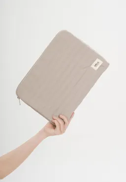 MELA Gepolsterte Laptophülle Modell: Vinusa – Produktbild 1 von 1