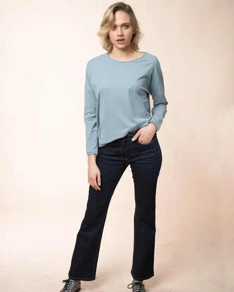 Alma & Lovis Alma & Lovis Oversized Langarmshirt aus Bio-Baumwolle | Loose Shirt, Hellblau, – Produktbild 2 von 4