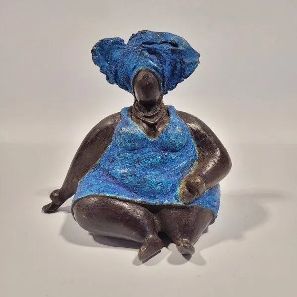 Moogoo Creative Africa Moogoo Creative Africa Bronze-Skulptur "Dicke Madame" versch. Modelle und Farben Unikat Upcycling, Blau, – Produktbild 1 von 1
