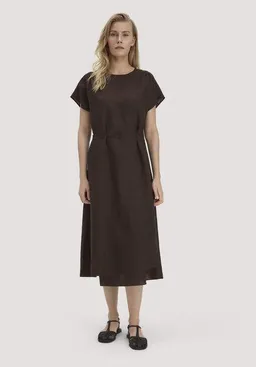 hessnatur hessnatur Gewebe Kleid mit Wickeloptik Midi aus reinem Leinen – Produktbild 1 von 1