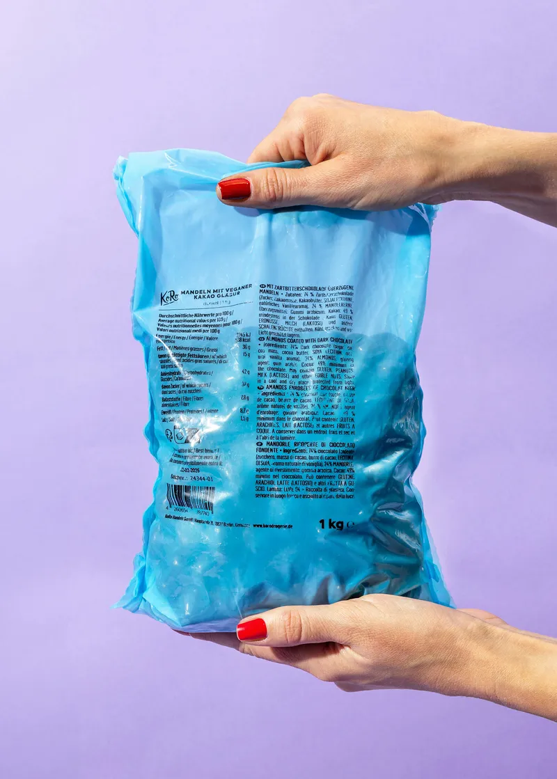 KoRo Mandeln in Zartbitterschokolade 1 kg – Produktbild 4 von 5