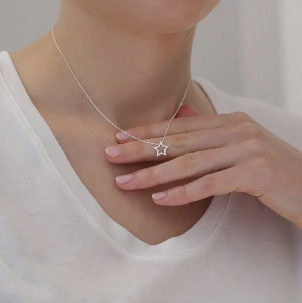 BELLYBIRD Jewellery BELLYBIRD Jewellery Halskette - kleiner Stern, Sternanhänger, Silber/ Silber vergoldet, Silber, – Produktbild 3 von 4
