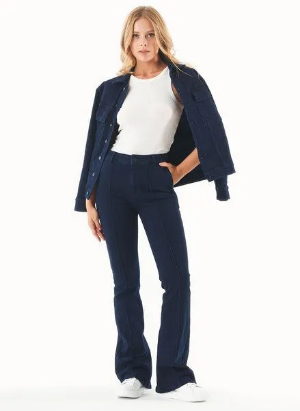 ORGANICATION ORGANICATION Flared Jeans aus Bio-Baumwolle, Blau(dark navy), – Produktbild 2 von 3
