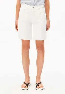 ARMEDANGELS ARMEDANGELS THALINAA Damen Jeans-Shorts aus 100% recycelter Baumwolle – Produktbild 1 von 1