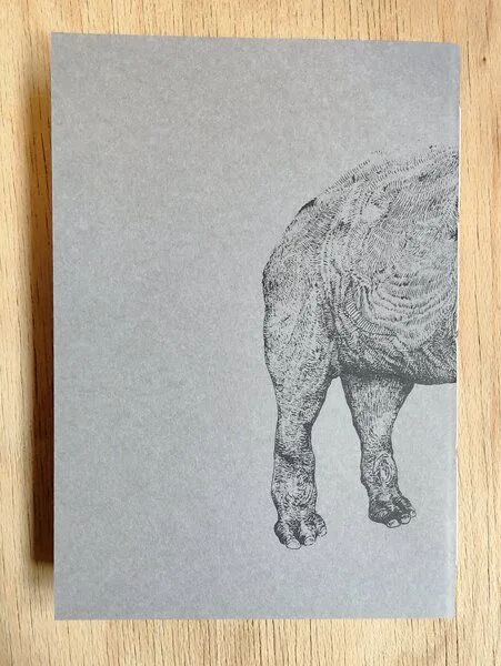 NanMa NanMa Handgebundenes Notizbuch „Elefant“ – In Österreich bedrucktes Skizzenbuch für Zeichnen und Journaling, Grau, – Produktbild 3 von 4