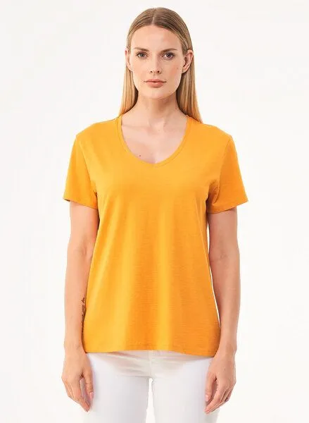 ORGANICATION ORGANICATION Damen Basic T-Shirt aus Bio-Baumwolle mit V-Ausschnitt, Orange(mango), – Produktbild 1 von 4