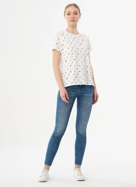 ORGANICATION ORGANICATION Damen T-Shirt aus Bio-Baumwolle mit Allover-Print, Off white, – Produktbild 2 von 4