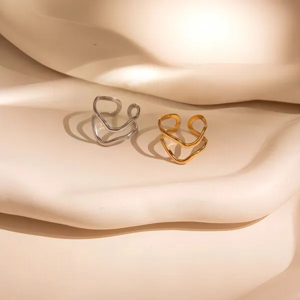 ELEKTROPULLI Größenverstellbarer Wave Double Ring von Elektropulli, Silber, – Produktbild 3 von 4