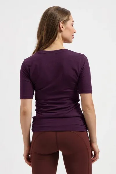 Urban Goddess Urban Goddess Dry Fit Yoga Shirt Kami, Bloom (lila), – Produktbild 3 von 4