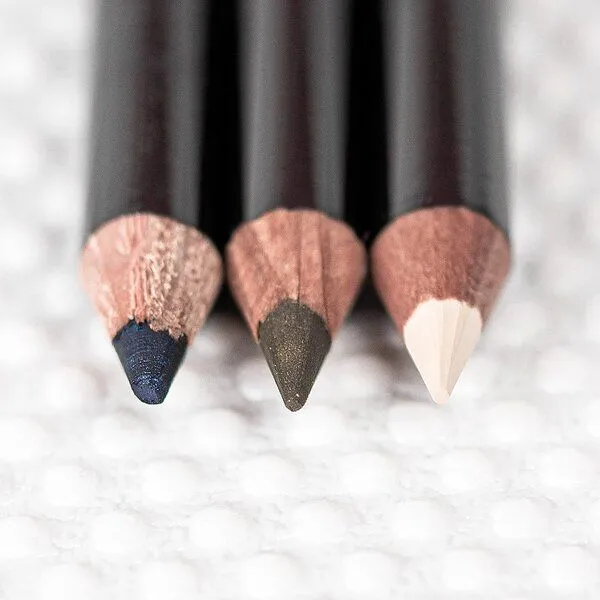 Benecos Benecos Naturkosmetik Kajalstift vegan, Olive, – Produktbild 5 von 5