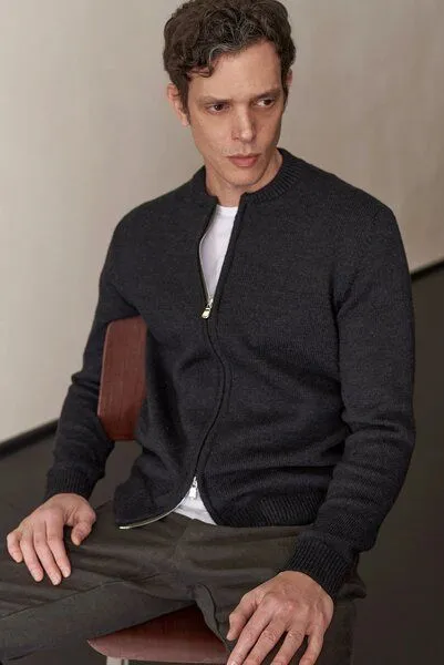 About Companions About Companions - Pullover Paul, Melange black, – Produktbild 4 von 4