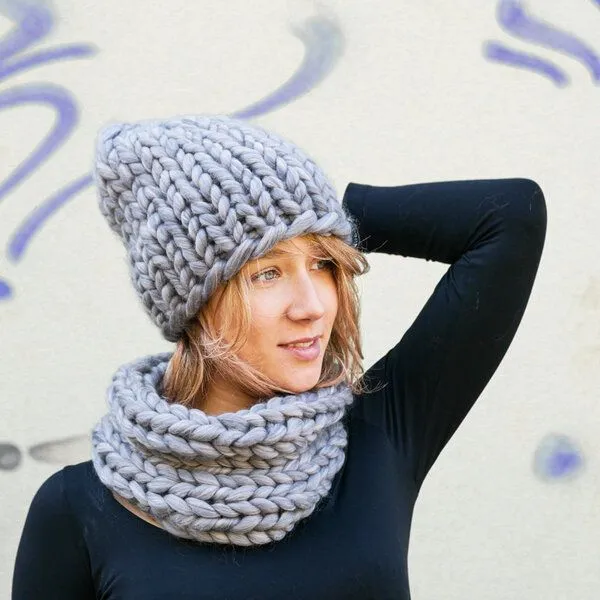 PANAPUFA PANAPUFA Handgestrickte Chunky Beanie – 100 % Merinowolle, Husky grau, – Produktbild 2 von 6