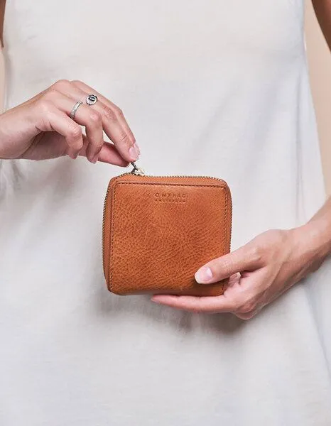O MY BAG O MY BAG Sonny Square Wallet, Cognac stromboli (braun), – Produktbild 3 von 3