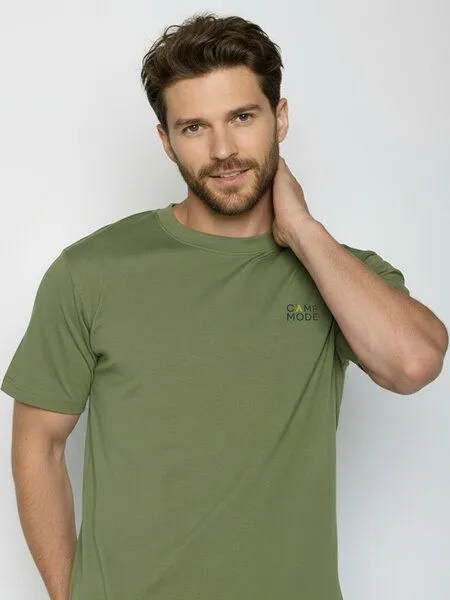 GreenBomb GREENBOMB Camp Mode Fusion - Lässiges Oversize-T-Shirt aus Bio-Baumwolle / hochwertiger Print / GOTS / Fair & Vegan, Grün (dark seed), – Produktbild 3 von 4