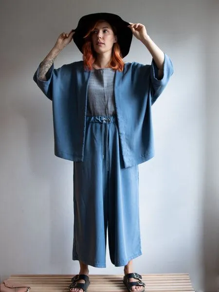 Ecostories Ecostories weite Tencel Hose Blueish Moon, Rauchblau, – Produktbild 2 von 4