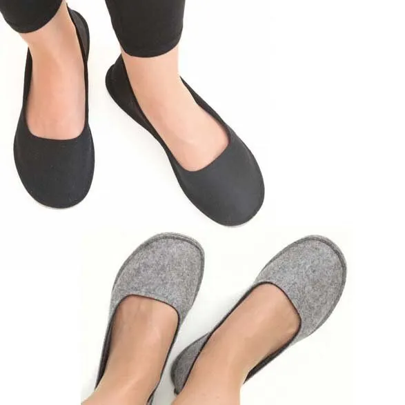 Ursanina Ursanina Ballerinas aus Wollfilz - Handarbeit aus Slowenien, Schwarz, – Produktbild 1 von 3